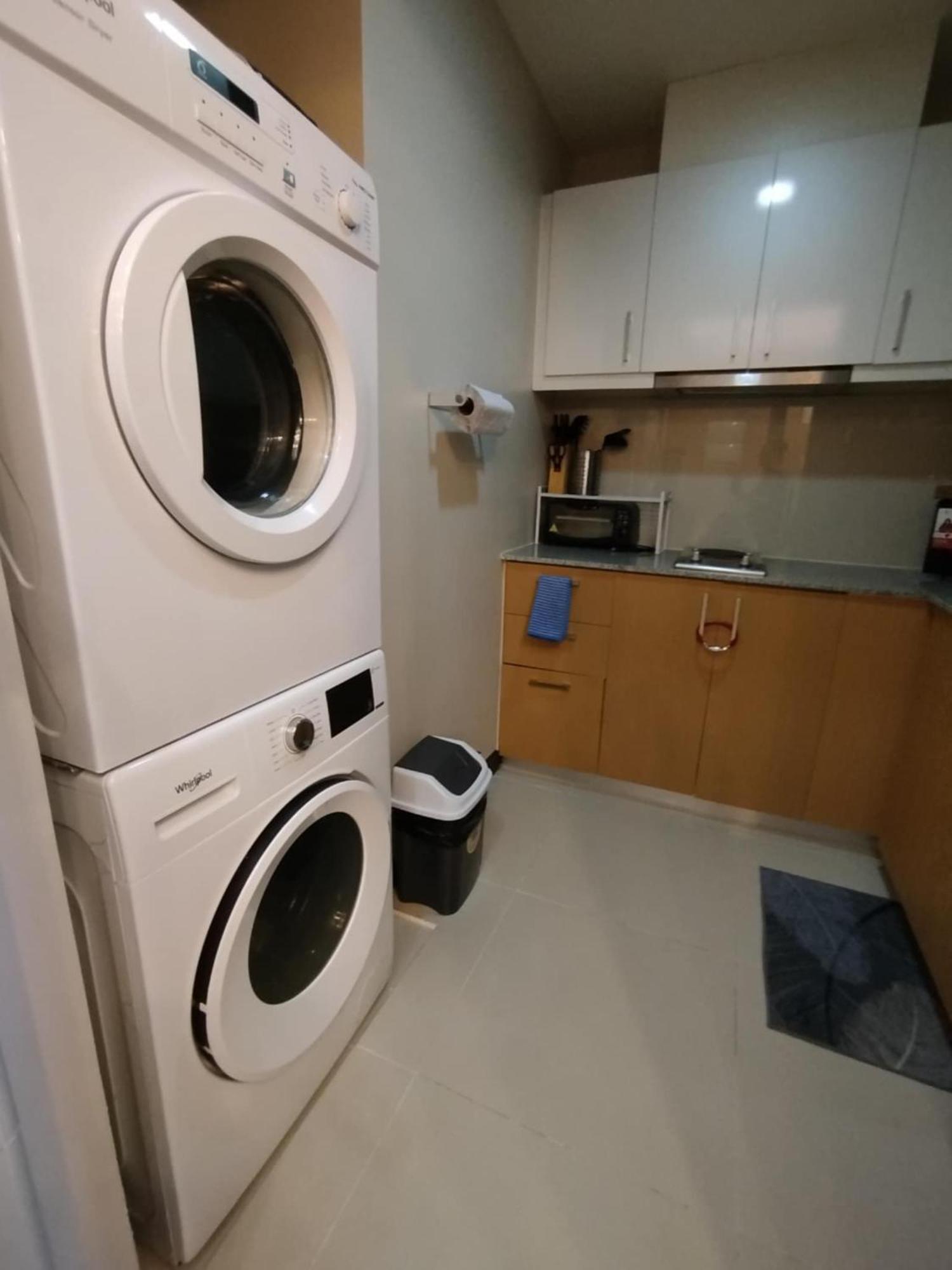 Cozy 1Br Uptown Parksuites Tower1 Bgc Manila Exterior photo